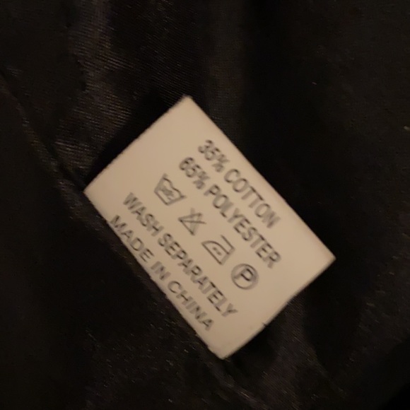 EUC Satin Trench Coat Size: M - Picture 6 of 6